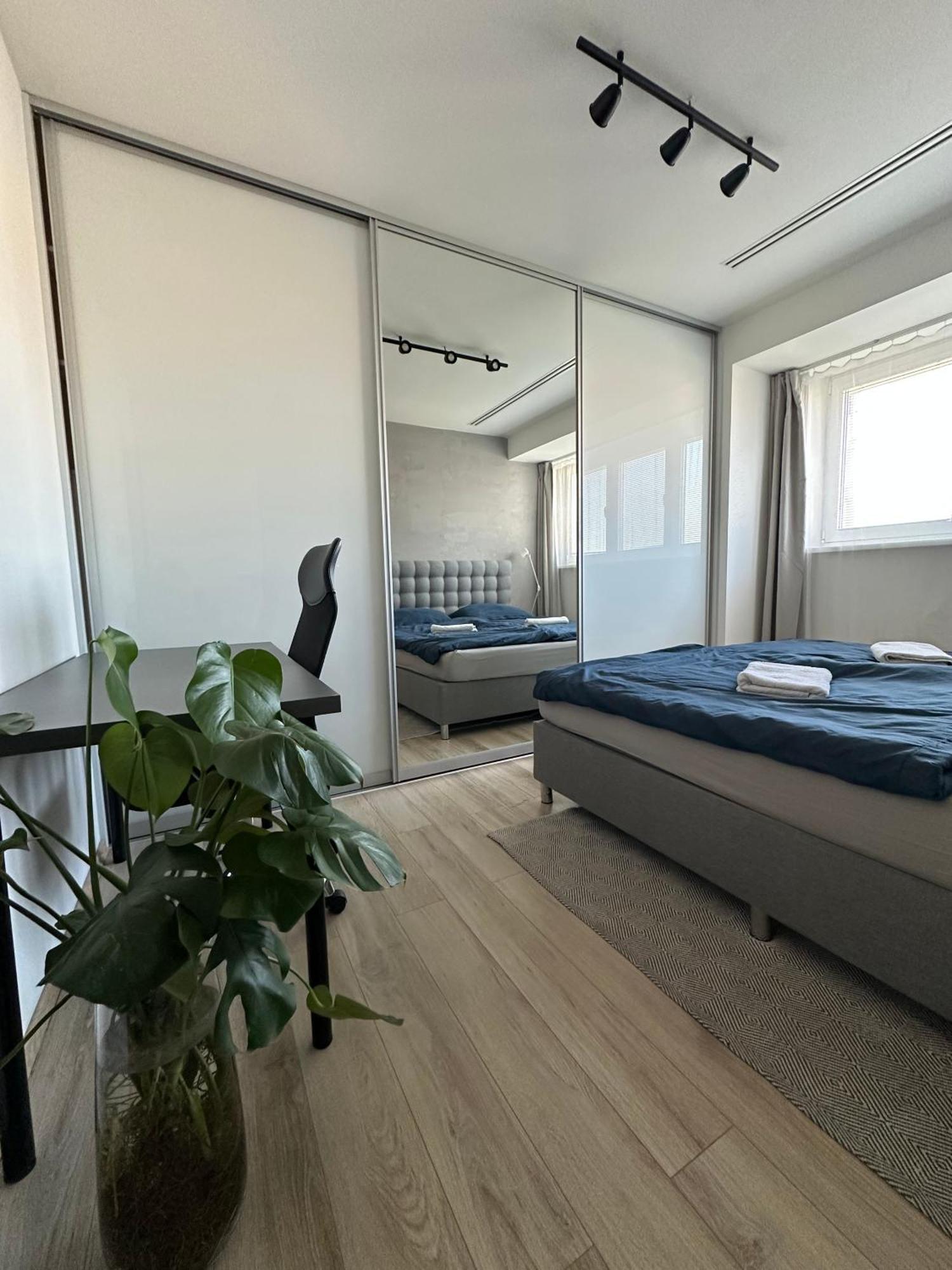 Urban Zenhouse No.2 - Breakfast Included Διαμέρισμα Μπρατισλάβα Εξωτερικό φωτογραφία